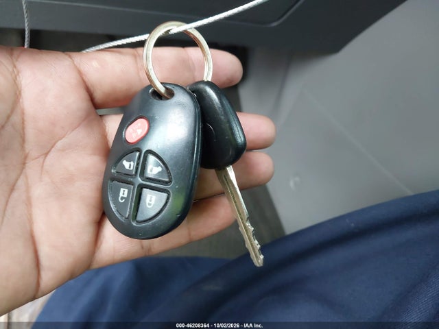 46208364 :رقم المزاد ، 5TDKK3DC8FS628015 vin ، 2015 Toyota Sienna Le مزاد بيع