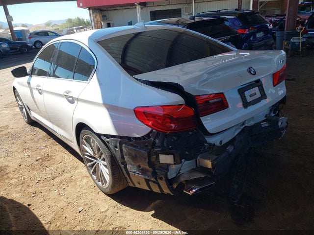 WBAJE5C3XHG916693 BMW 540I