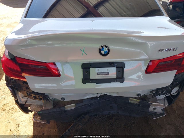 WBAJE5C3XHG916693 BMW 540I