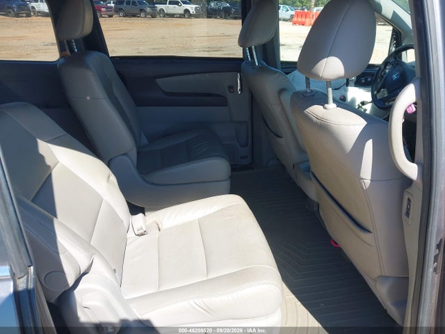 46208520 :رقم المزاد ، 5FNRL5H6XFB014079 vin ، 2015 Honda Odyssey Ex-l مزاد بيع