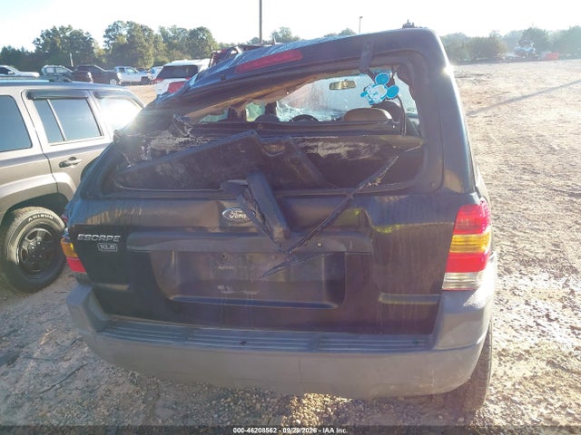 2001 Ford Escape Xls მანქანა იყიდება აუქციონზე, vin: 1FMYU02151KE82673, აუქციონის ნომერი: 46208562