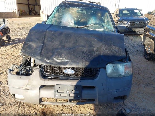 2001 Ford Escape Xls მანქანა იყიდება აუქციონზე, vin: 1FMYU02151KE82673, აუქციონის ნომერი: 46208562