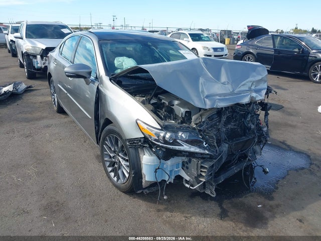 2018 Lexus Es 350 მანქანა იყიდება აუქციონზე, vin: 58ABK1GG9JU085690, აუქციონის ნომერი: 46208583