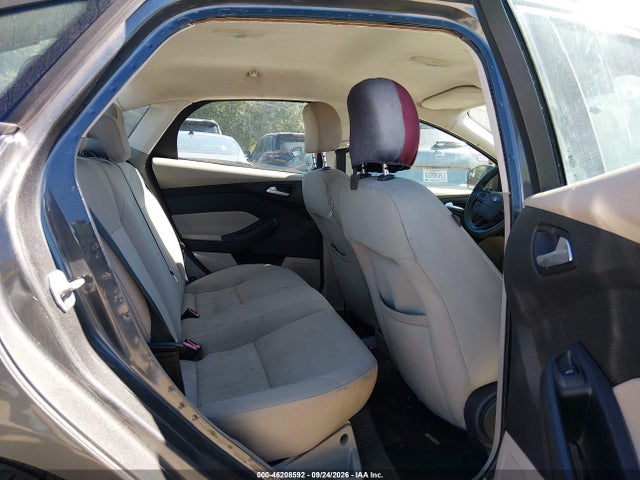 46208592 :رقم المزاد ، 1FADP3F20FL200459 vin ، 2015 Ford Focus Se مزاد بيع