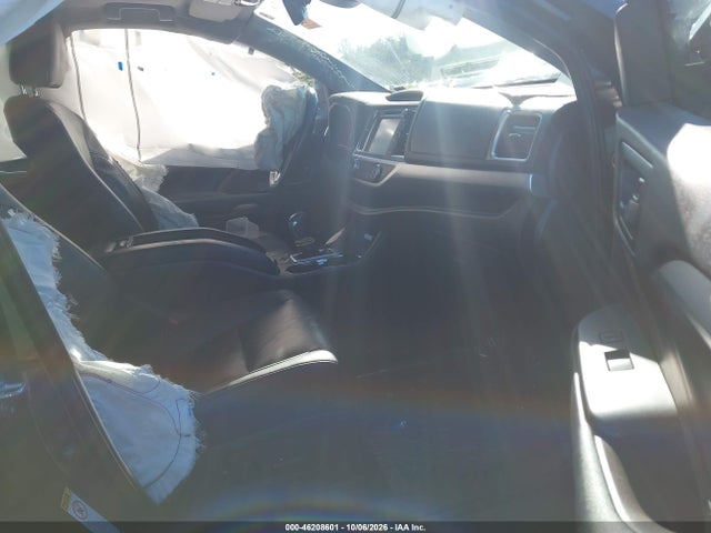 Aukcja sprzedaży 2019 Toyota Highlander Xle, vin: 5TDJZRFH0KS954632, numer aukcji: 46208601