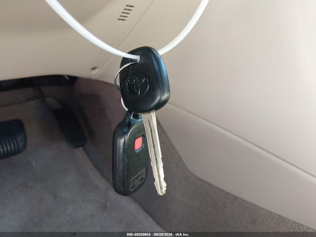 Продажа на аукционе авто 2001 Toyota Camry Solara Sle V6, vin: 2T1FF22P51C474757, номер лота: 46208604