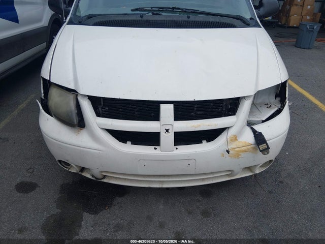 46208620 :رقم المزاد ، 2D4GP44L05R222513 vin ، 2005 Dodge Grand Caravan Sxt مزاد بيع