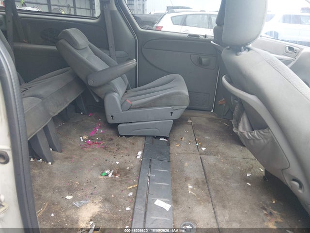 46208620 :رقم المزاد ، 2D4GP44L05R222513 vin ، 2005 Dodge Grand Caravan Sxt مزاد بيع