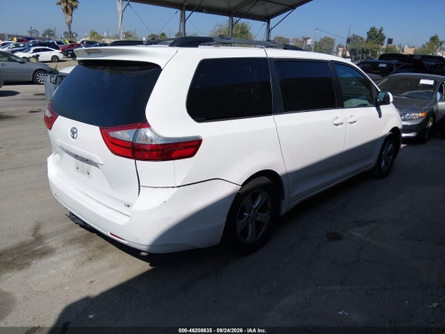 2016 Toyota Sienna Le მანქანა იყიდება აუქციონზე, vin: 5TDKK3DC6GS700685, აუქციონის ნომერი: 46208635