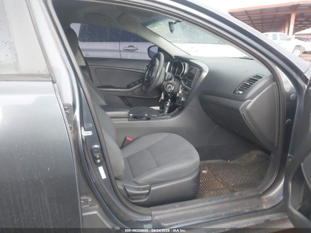2015 Kia Optima Lx მანქანა იყიდება აუქციონზე, vin: KNAGM4A79F5611532, აუქციონის ნომერი: 46208660