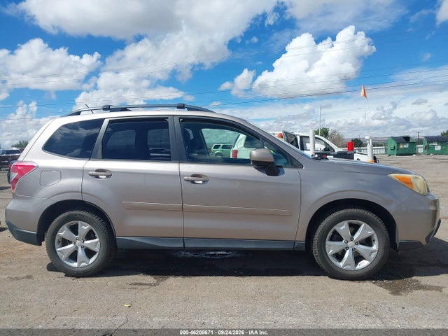 Subaru Forester 2.5i Premium 2014 JF2SJACC8EG429436 Image 14