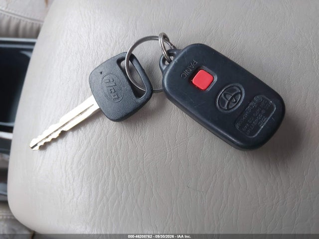 Продажа на аукционе авто 2002 Toyota Camry Le, vin: 4T1BE32K92U570547, номер лота: 46208762