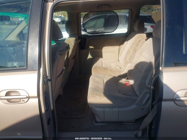 2002 Honda Odyssey Ex მანქანა იყიდება აუქციონზე, vin: 2HKRL18662H547373, აუქციონის ნომერი: 46208782
