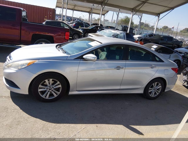 Hyundai SONATA GLS 2014 5NPEB4AC8EH935485 Image 14
