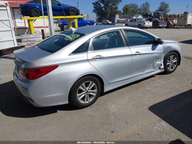 Hyundai SONATA GLS 2014 5NPEB4AC8EH935485 Image 4