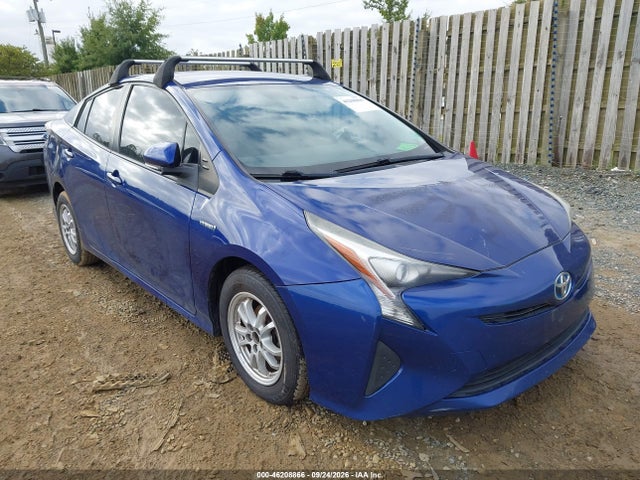 Продажа на аукционе авто 2016 Toyota Prius Two, vin: JTDKBRFU2G3528214, номер лота: 46208866