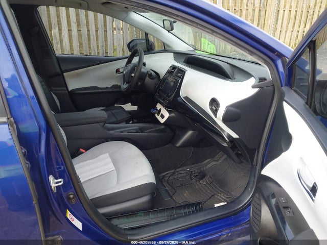 Auction sale of the 2016 Toyota Prius Two, vin: JTDKBRFU2G3528214, lot number: 46208866