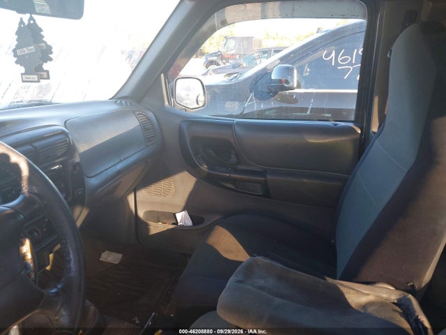 2001 Ford Ranger Edge/xlt მანქანა იყიდება აუქციონზე, vin: 1FTZR15U61TA15486, აუქციონის ნომერი: 46208880
