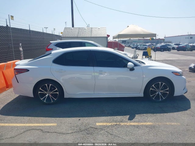 46208884 :رقم المزاد ، 4T1B11HK2KU714480 vin ، 2019 Toyota Camry Se مزاد بيع