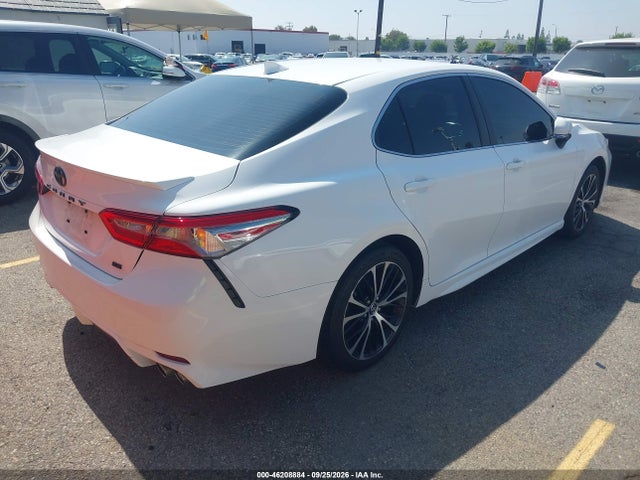 46208884 :رقم المزاد ، 4T1B11HK2KU714480 vin ، 2019 Toyota Camry Se مزاد بيع