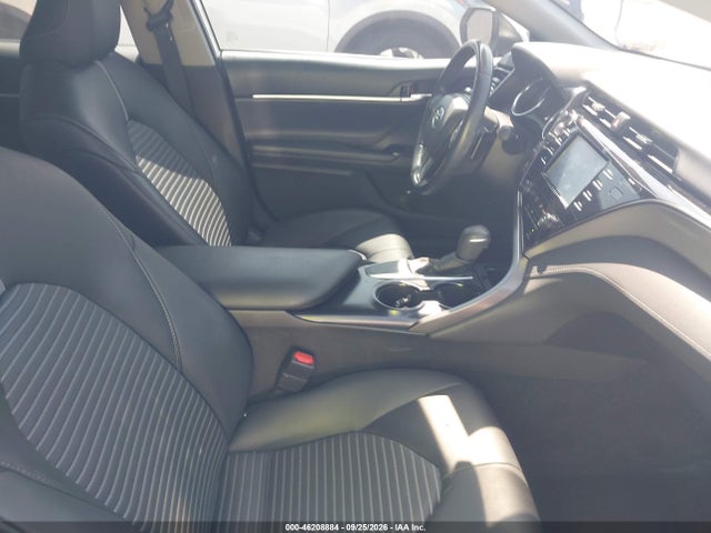 46208884 :رقم المزاد ، 4T1B11HK2KU714480 vin ، 2019 Toyota Camry Se مزاد بيع