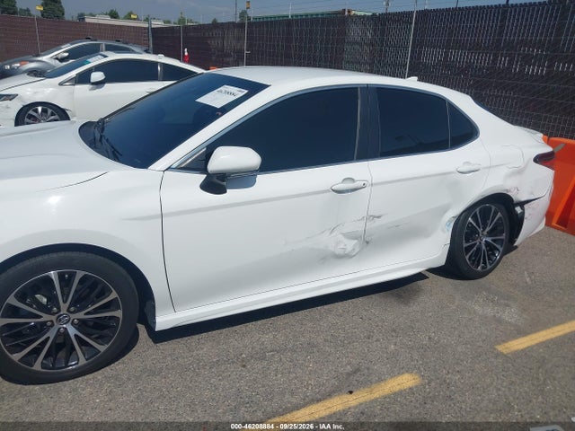 46208884 :رقم المزاد ، 4T1B11HK2KU714480 vin ، 2019 Toyota Camry Se مزاد بيع