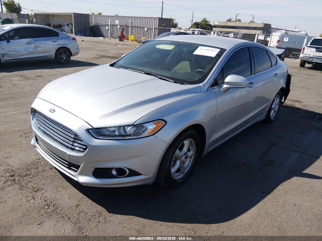 2015 Ford Fusion Hybrid Se მანქანა იყიდება აუქციონზე, vin: 3FA6P0LU2FR257051, აუქციონის ნომერი: 46208902