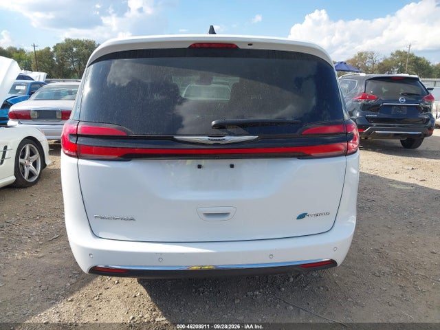 Продажа на аукционе авто 2023 Chrysler Pacifica Hybrid Touring L, vin: 2C4RC1L76PR614225, номер лота: 46208911