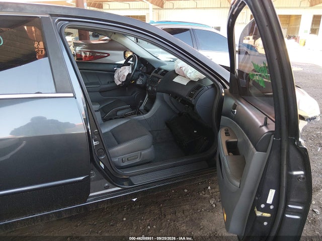 2004 Honda Accord 3.0 Ex მანქანა იყიდება აუქციონზე, vin: 1HGCM66584A028511, აუქციონის ნომერი: 46208951