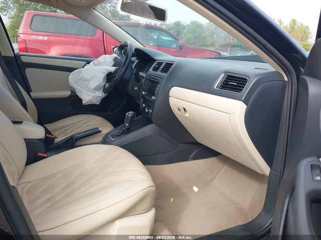 46208963 :رقم المزاد ، 3VWDP7AJ5CM392677 vin ، 2012 Volkswagen Jetta 2.5l Se مزاد بيع
