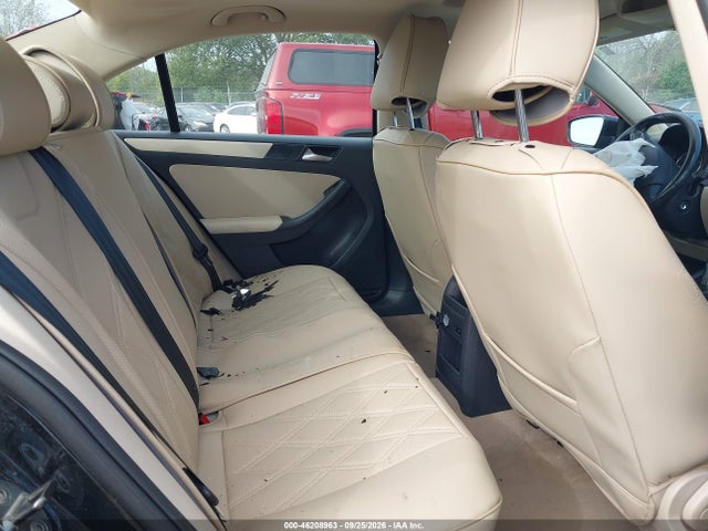 46208963 :رقم المزاد ، 3VWDP7AJ5CM392677 vin ، 2012 Volkswagen Jetta 2.5l Se مزاد بيع