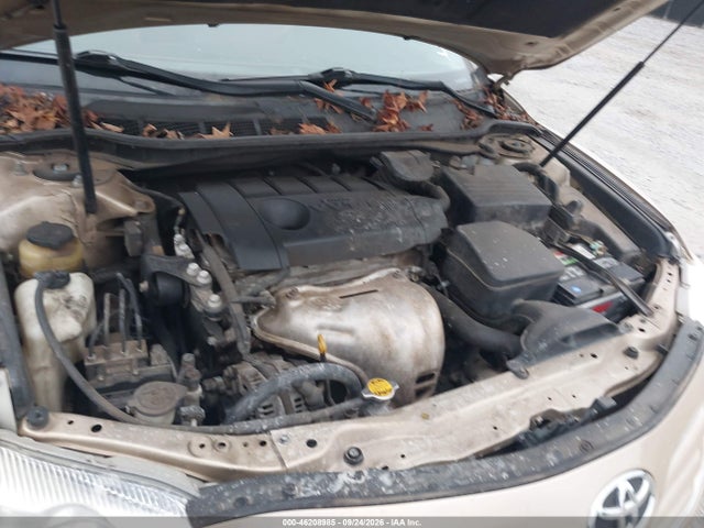 46208985 :رقم المزاد ، 4T1BF3EK0BU635942 vin ، 2011 Toyota Camry Le مزاد بيع