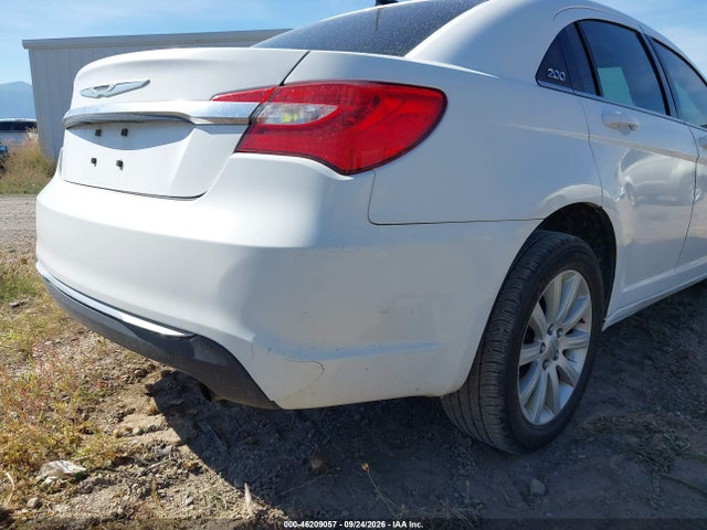 Aukcja sprzedaży 2013 Chrysler 200 Touring, vin: 1C3CCBBB4DN592384, numer aukcji: 46209057