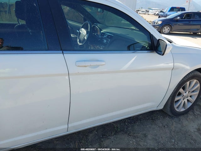 Aukcja sprzedaży 2013 Chrysler 200 Touring, vin: 1C3CCBBB4DN592384, numer aukcji: 46209057