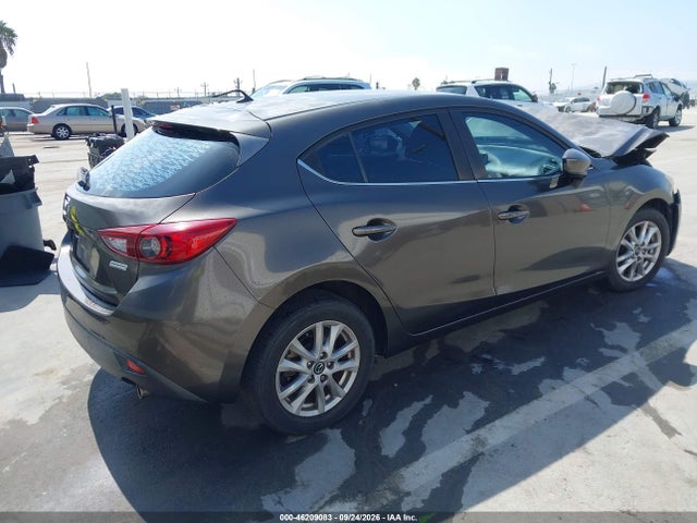 Mazda Mazda3 I Touring 2014 JM1BM1L75E1182730 Image 4