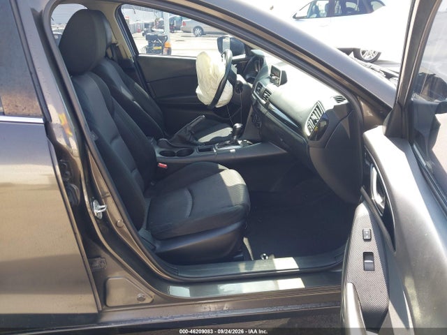 Mazda Mazda3 I Touring 2014 JM1BM1L75E1182730 Image 5
