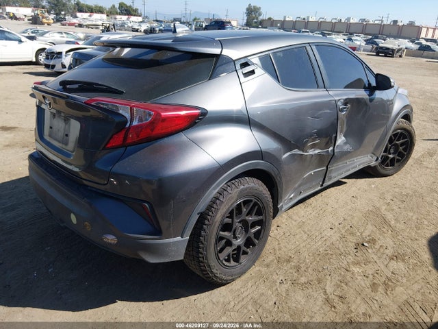 Toyota C-HR LE 2019 JTNKHMBX2K1030757 Image 4