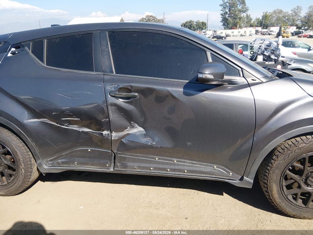 Toyota C-HR LE 2019 JTNKHMBX2K1030757 Image 6