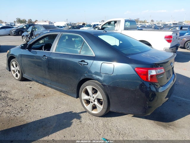 2013 Toyota Camry Se V6 მანქანა იყიდება აუქციონზე, vin: 4T1BK1FK6DU530727, აუქციონის ნომერი: 46209128