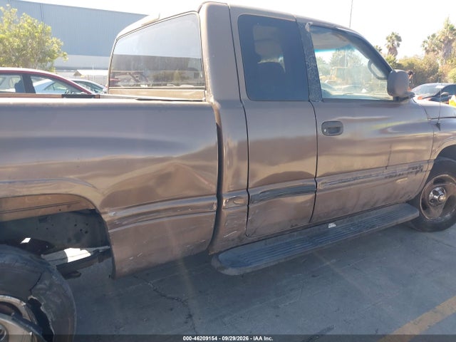 46209154 :رقم المزاد ، 1B7HC13Z4YJ160785 vin ، 2000 Dodge Ram 1500 St مزاد بيع