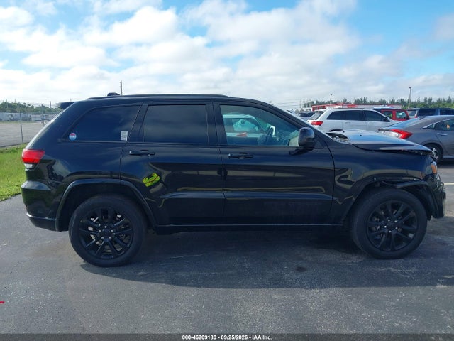 Aukcja sprzedaży 2017 Jeep Grand Cherokee Altitude 4x2, vin: 1C4RJEAG4HC953320, numer aukcji: 46209180