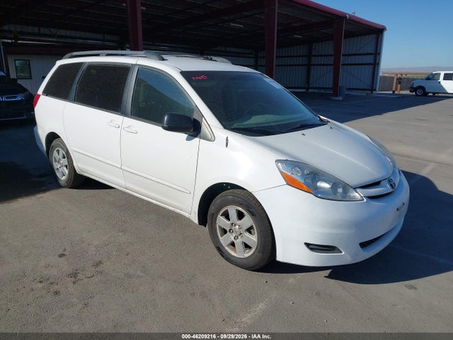 2010 Toyota Sienna Le მანქანა იყიდება აუქციონზე, vin: 5TDKK4CCXAS335216, აუქციონის ნომერი: 46209216