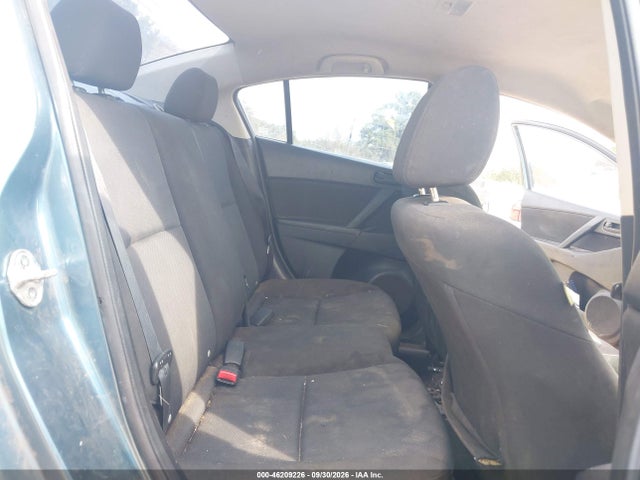 46209226 :رقم المزاد ، JM1BL1UF1B1387045 vin ، 2011 Mazda Mazda3 I Sport مزاد بيع