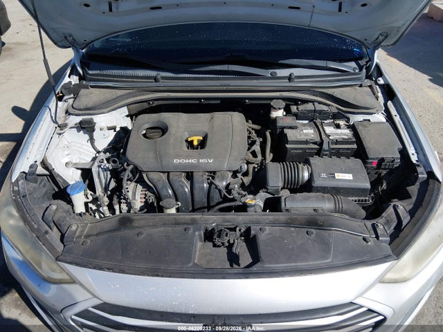 Hyundai ELANTRA SE 2017 KMHD74LF2HU092068 Image 10