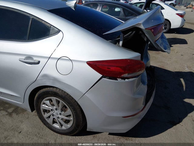 Hyundai ELANTRA SE 2017 KMHD74LF2HU092068 Image 12