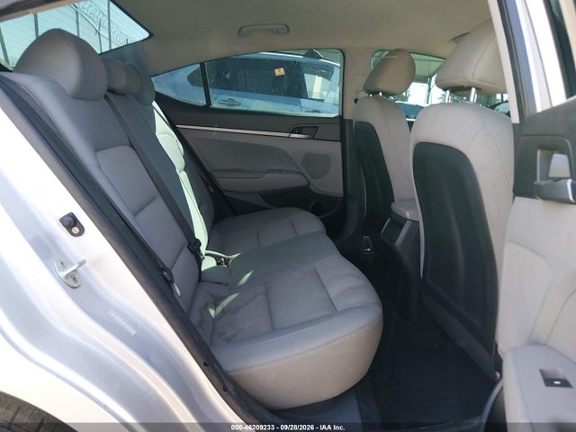 Hyundai ELANTRA SE 2017 KMHD74LF2HU092068 Image 8