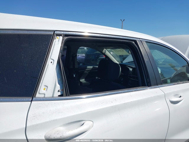 5NMS23AD0LH138034 Hyundai Santa Fe Se