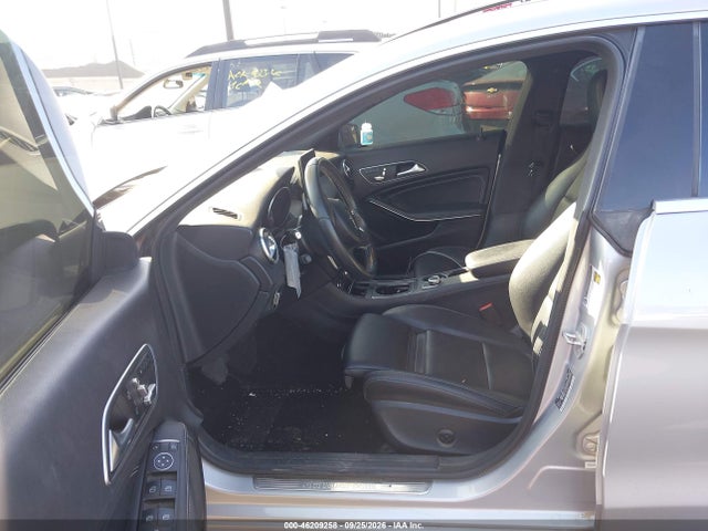 Mercedes-Benz CLA 250 2018 WDDSJ4EB9JN545082 Image 5