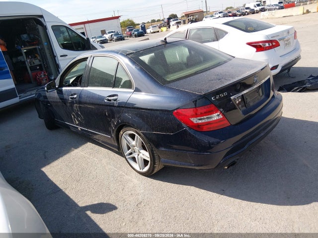 2012 Mercedes-benz C 250 Sport მანქანა იყიდება აუქციონზე, vin: WDDGF4HB8CA602367, აუქციონის ნომერი: 46209270