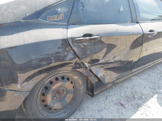 Auction sale of the 2016 Honda Civic Lx, vin: 2HGFC2F6XGH532047, lot number: 46209284
